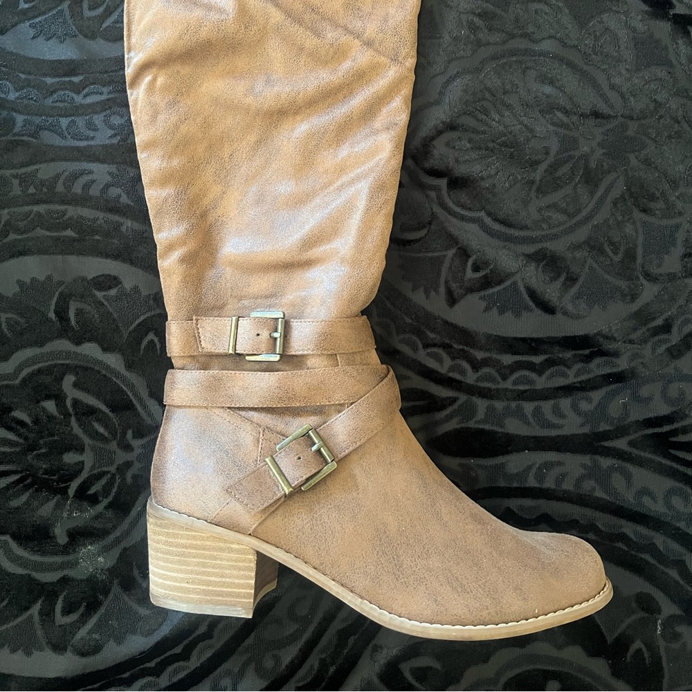 Nib Carlos by Carlos SantanaWomen's Jada Over The Knee Boot, Tan, Size 9.5